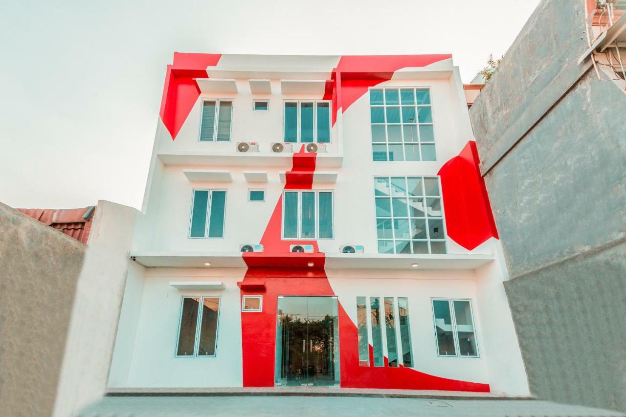 OYO 853 Fongki Place Jakarta Exterior foto